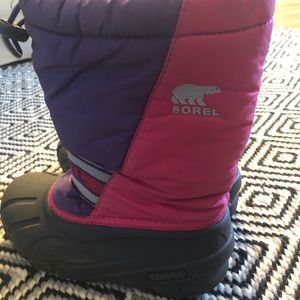 Girls Sorel winter boots